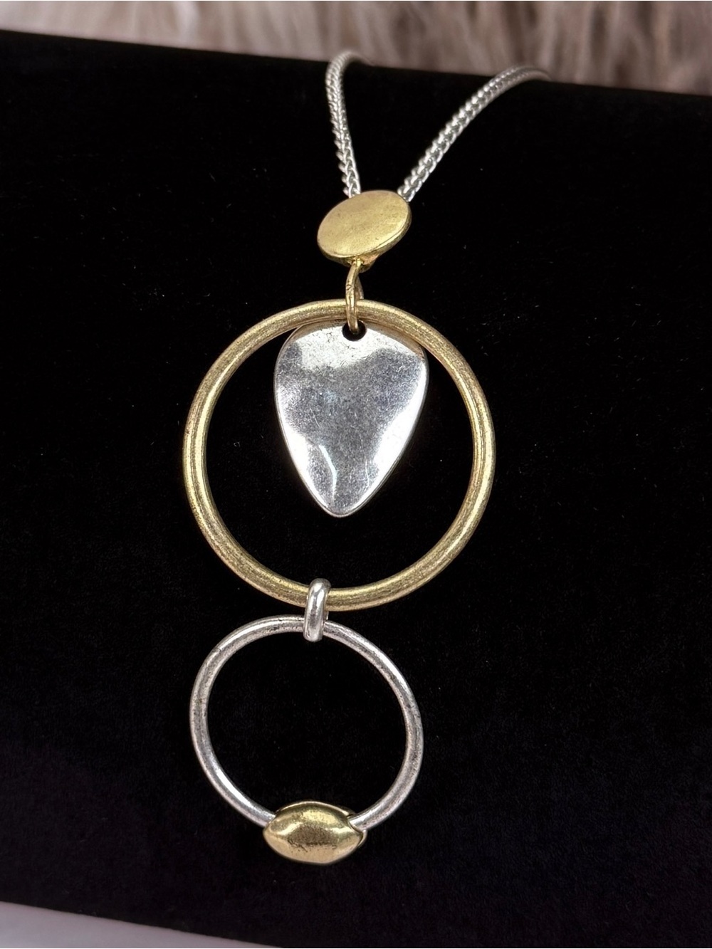 Beautiful, brushed silvertone goldtone, modernist style, long costume necklace